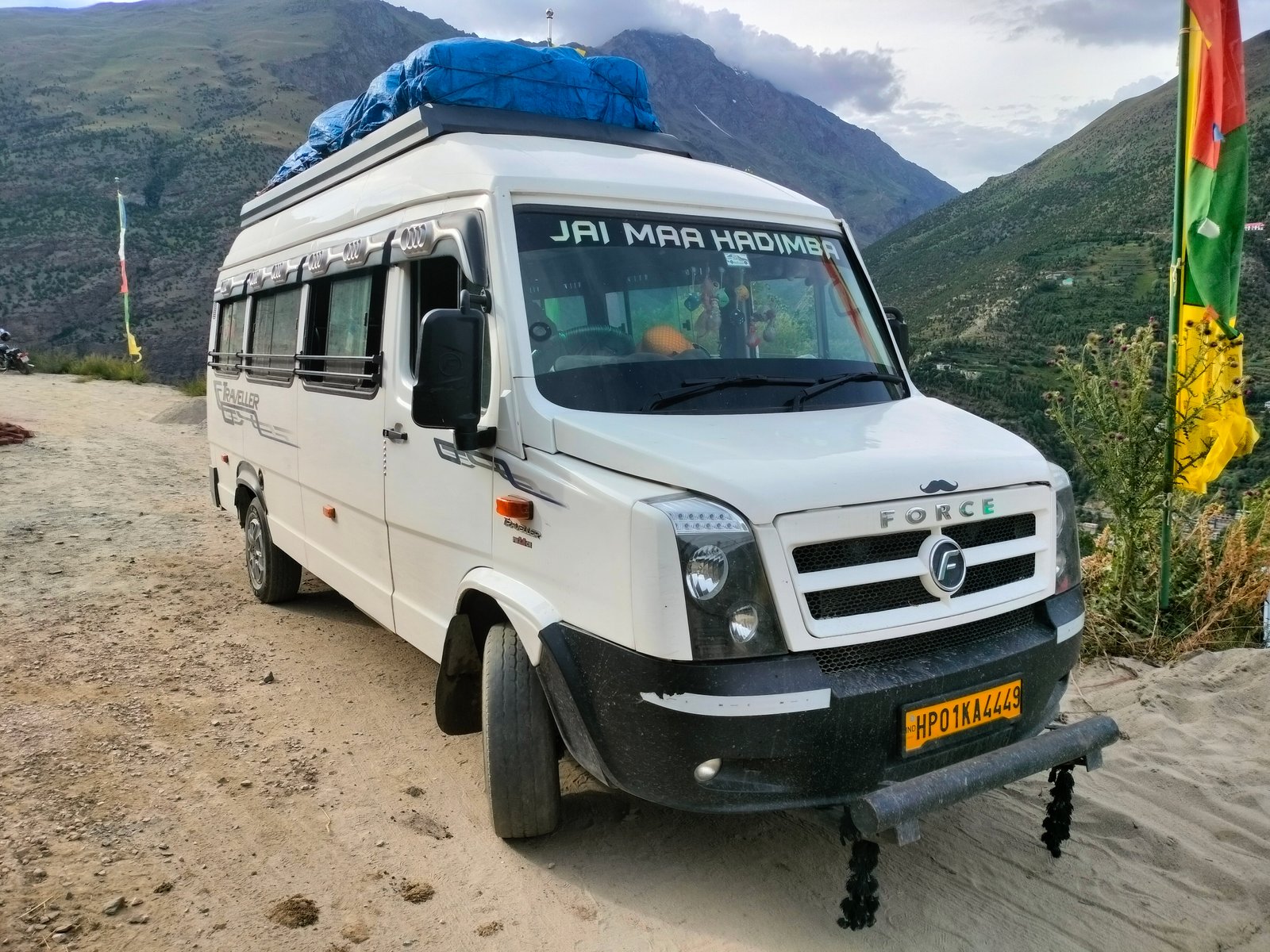 Kashish Tours and Holidays team in Manali